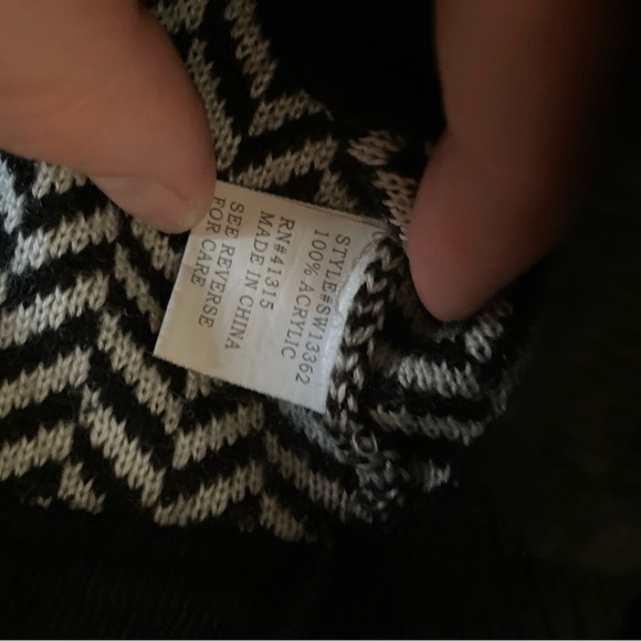 oona & maud Anthropology Zip Front Sweater women’s‎ size Large black and white - Picture 4 of 5